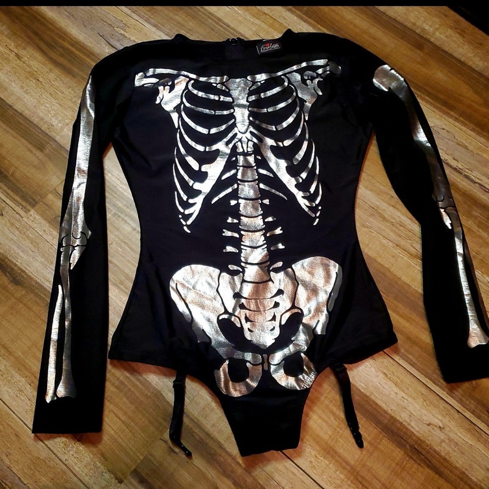 Forplay Women’s Black and Silver Skeleton Bodysuit / Skelton Halloween Costume